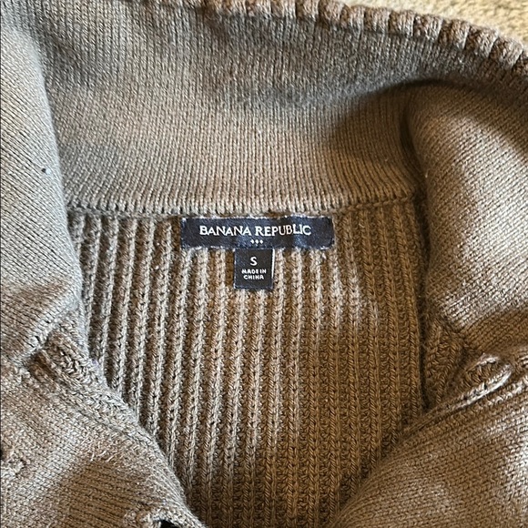 Banana Republic Factory Brownish/Olive Green Ribbed Turtleneck Sweater - Picture 2 of 7